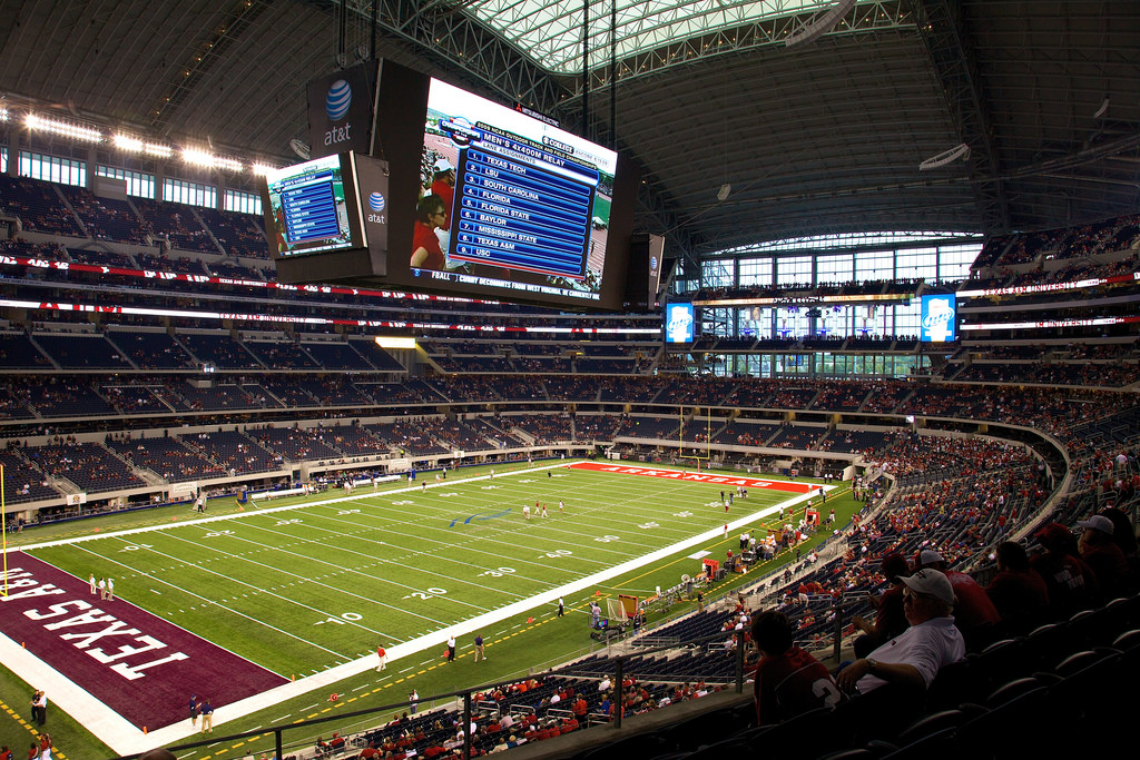 Texas AM vs. Arkansas Razorbacks at Cowboy Stadium